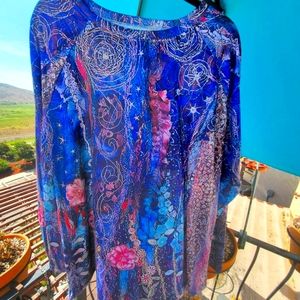 Beautiful multi-color watercolor flower top 2X